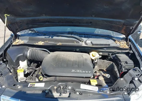 2015 Chrysler Town & Country Touring from USA, damaged, VIN 2C4RC1BG5FR554065